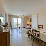 Montreuil-2 By Interhome *