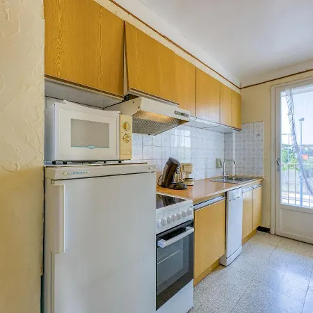 Apartment Montreuil By Interhome *
